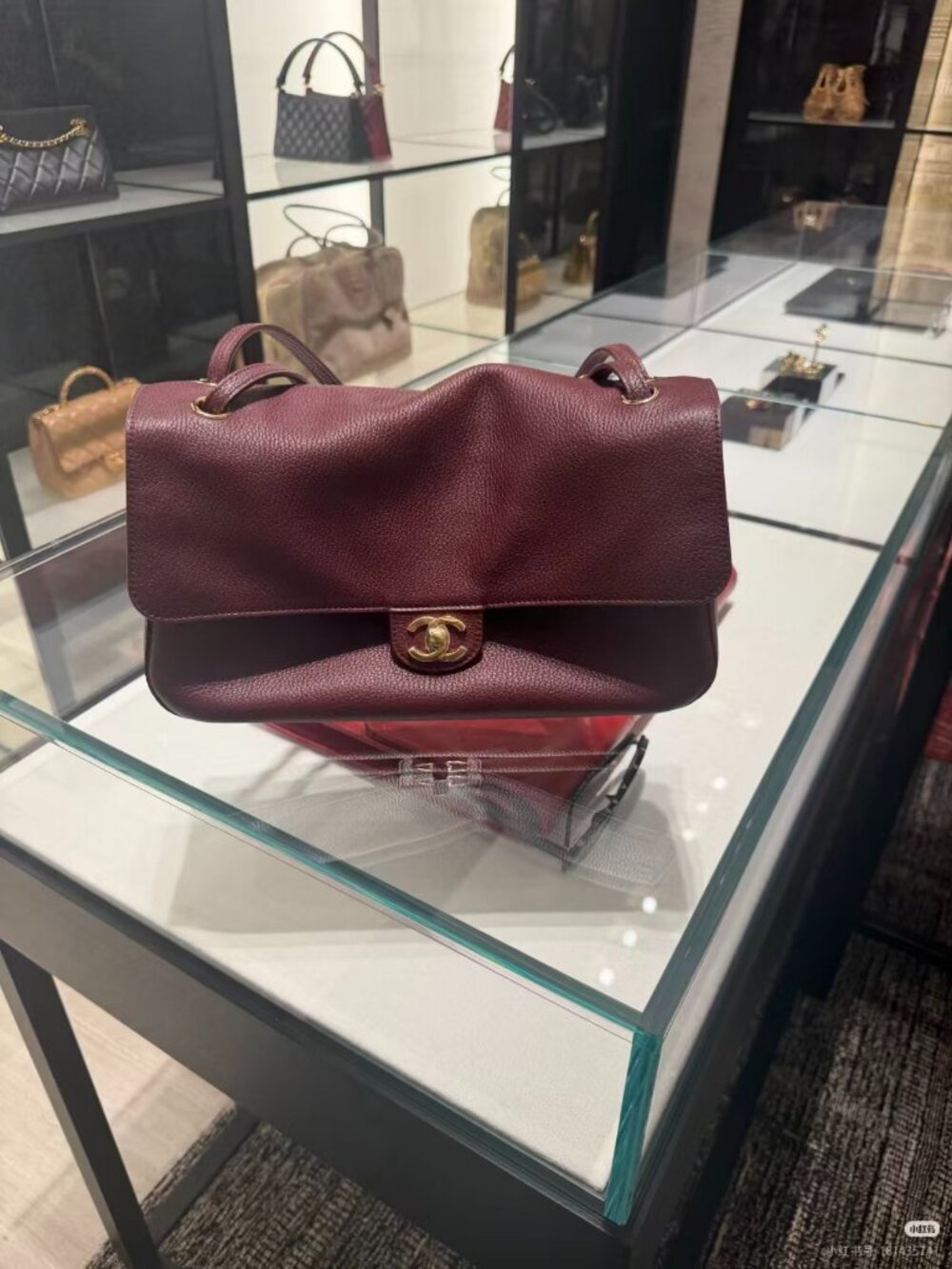 Classic CHANEL   bag: A Stylish and Versatile Choice for Elegance